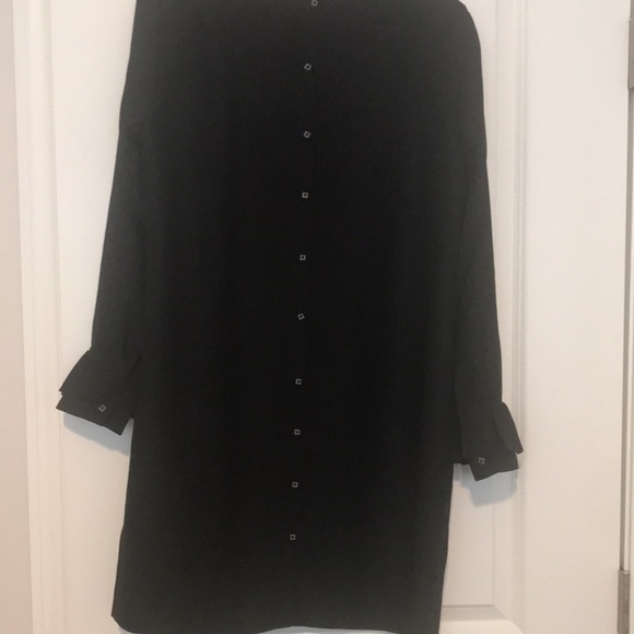 Banana Republic Black Ruffle Sleeve/Button Back Dress - Picture 5 of 6